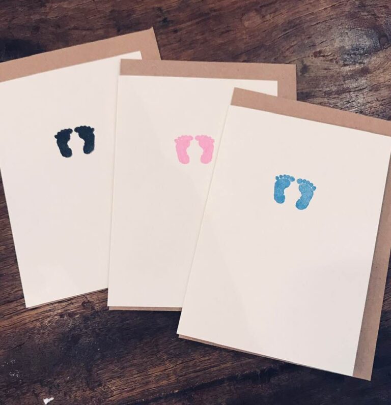 Baby Feet Card Birds Yard